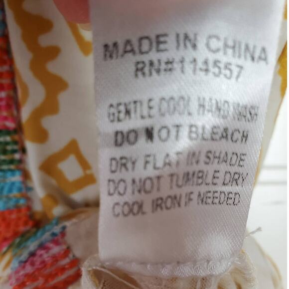 Anthropologie THML SZ S Gold & White Embroidered Top Pom Pom Sleeves Boho - Picture 7 of 7